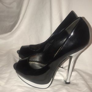 BEBE PLATFORM PUMPS